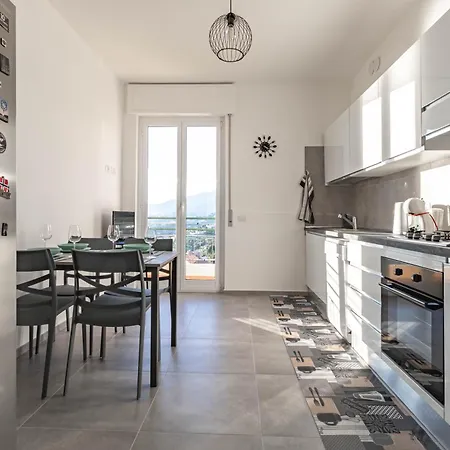 H11 Ca' Nico Vista Mare - Parcheggio Санремо